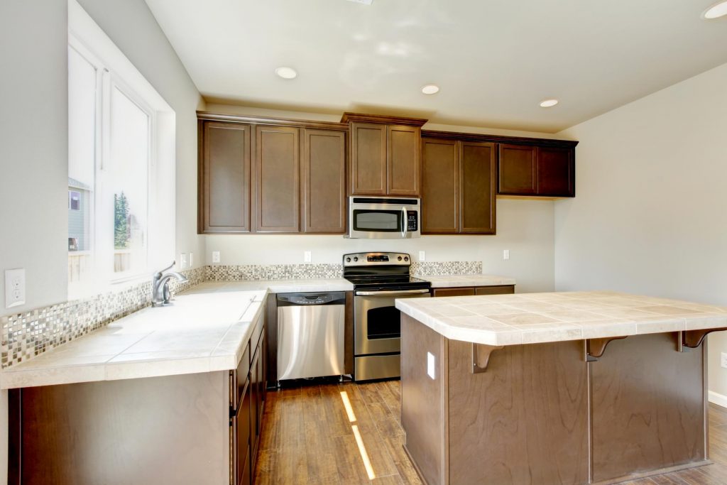 Cabinet Refinishing Edmonton - Kitchen Cabinet Refacing 1