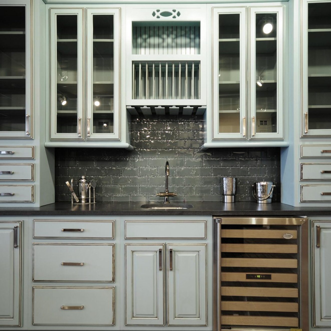 Cabinet Refinishing Edmonton